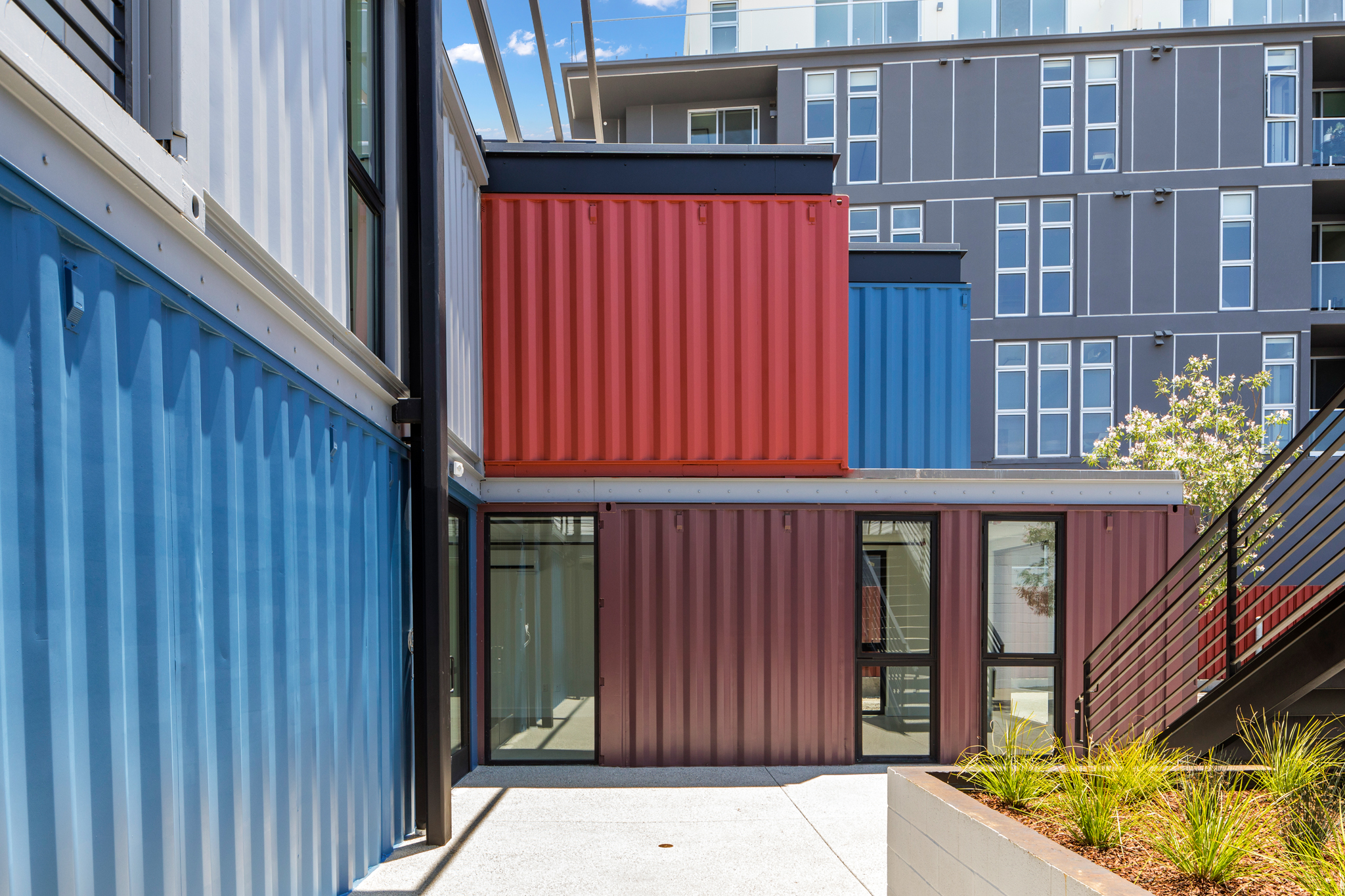 The Container & Art_108